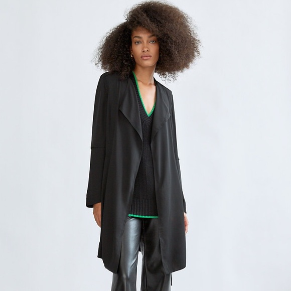 Babaton Jackets & Blazers - Aritzia Babaton Flowy trench coat